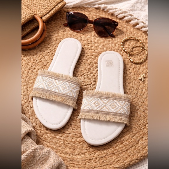Shoes - #11 Sandals